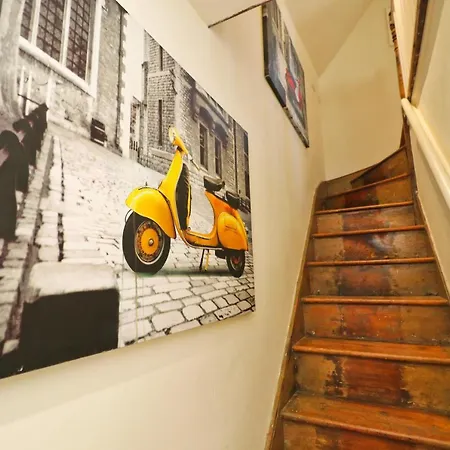 Town Centre Apartment With Parking Padstow Exterior photo